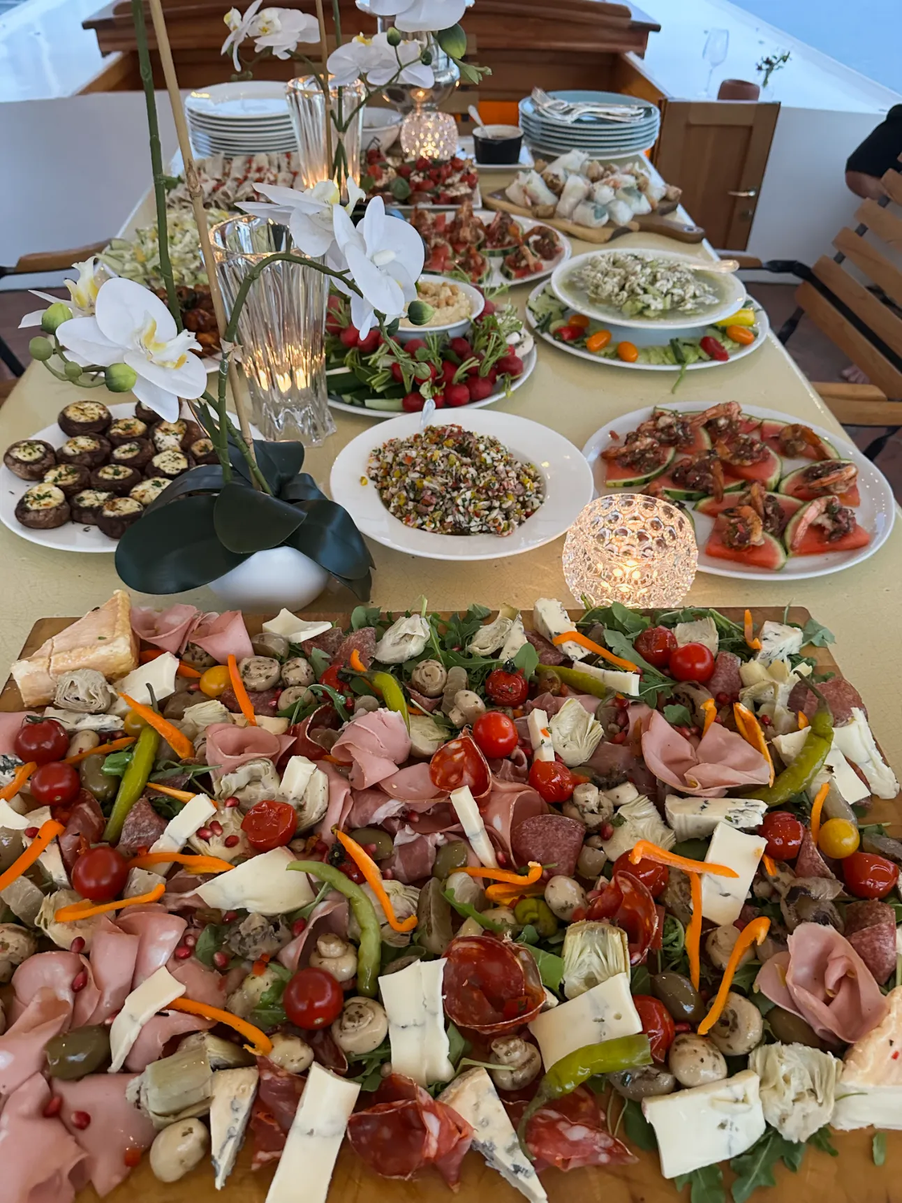 apéritif pour les professionnels en croisière fluviale à Bordeaux